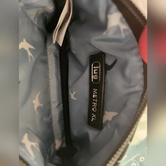 Lug metro xl matte luxe black with icepop stitch - Picture 6 of 6